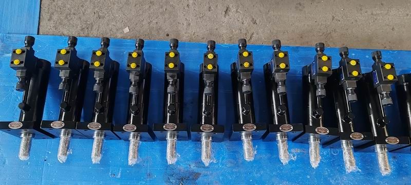 石化設(shè)備用-保護筒油缸